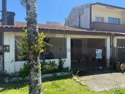 CA800 - CASA GEMINADA